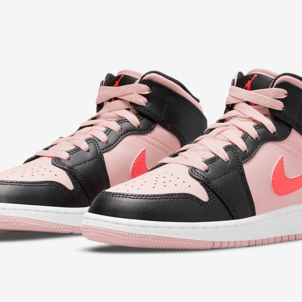 Air Jordan 1 Mid “Atmosphere” - GS 7Y (Women US 8.5)